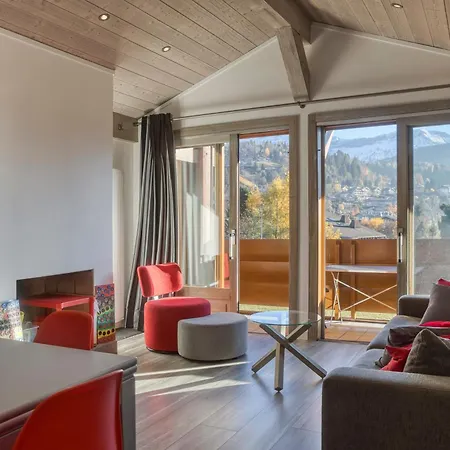 Sejour Lumineux Avec Vue Sur Les Cimes