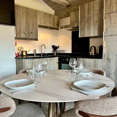 Sejour Lumineux Avec Vue Sur Les Cimes Megève