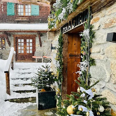 Apartmán Sejour Lumineux Avec Vue Sur Les Cimes Megève